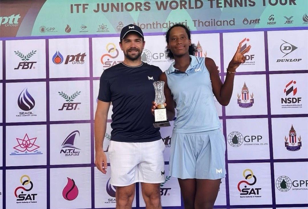 开云体育app下载-6连胜夺冠!中国女网17岁1米80混血新星崛起:看齐偶像大阪直美?